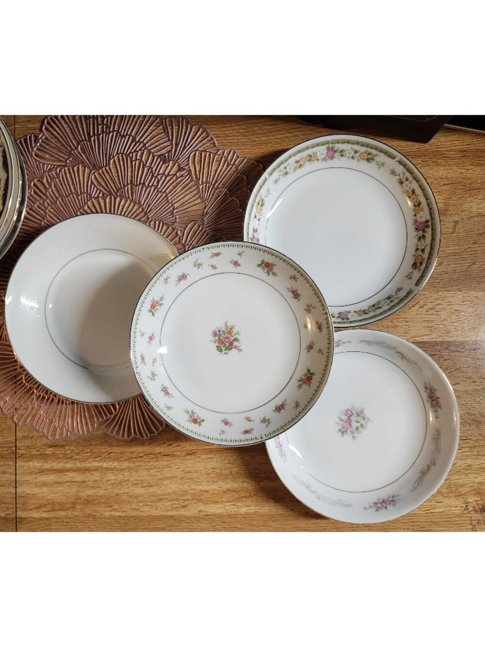 Mismatched Soup Bowls Porcelain China Set of 4 Florals